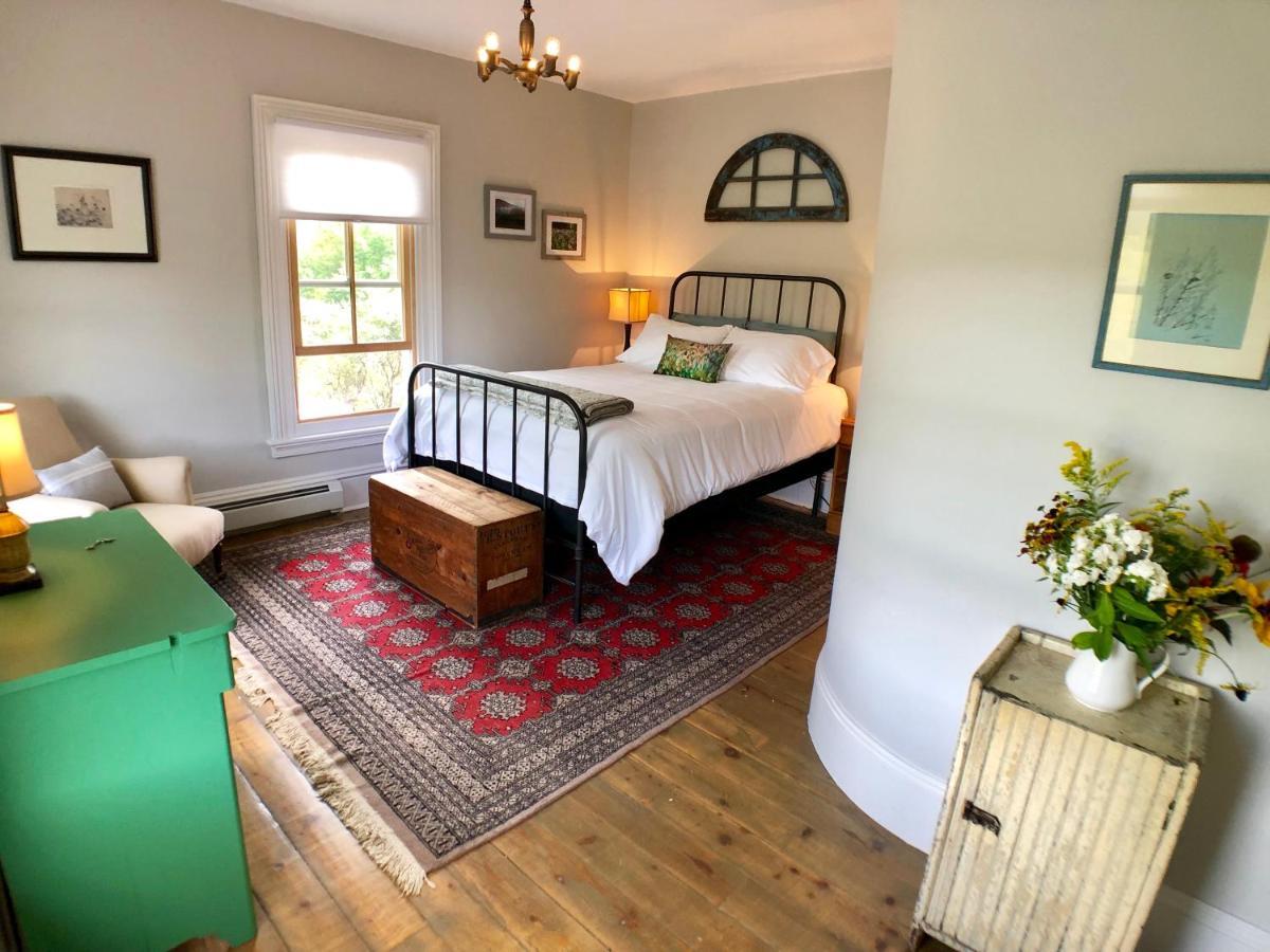 Mill Pond Inn Jefferson Экстерьер фото