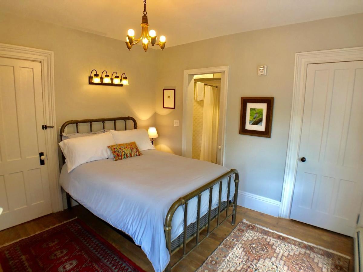 Mill Pond Inn Jefferson Экстерьер фото