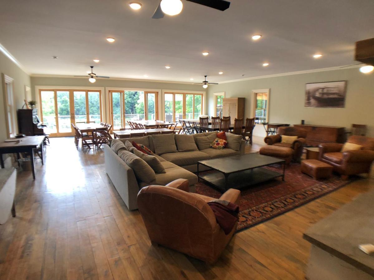 Mill Pond Inn Jefferson Экстерьер фото